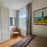 Charming For 6-8 People Villa