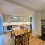 Charming For 6-8 People Villa