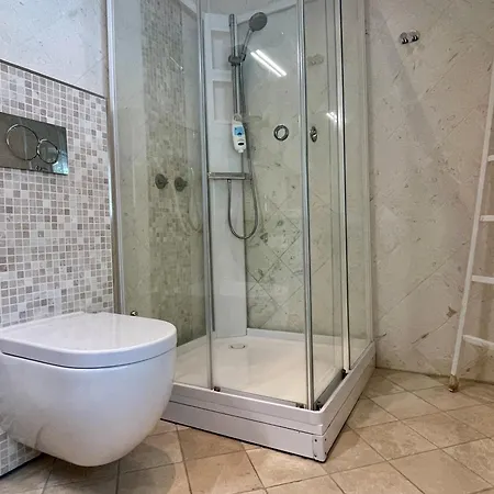 Βίλα Charming For 8 People *