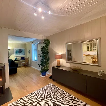 Charming For 8 People * Moss