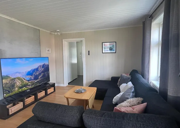 Villa Charming For 6-8 People Moss