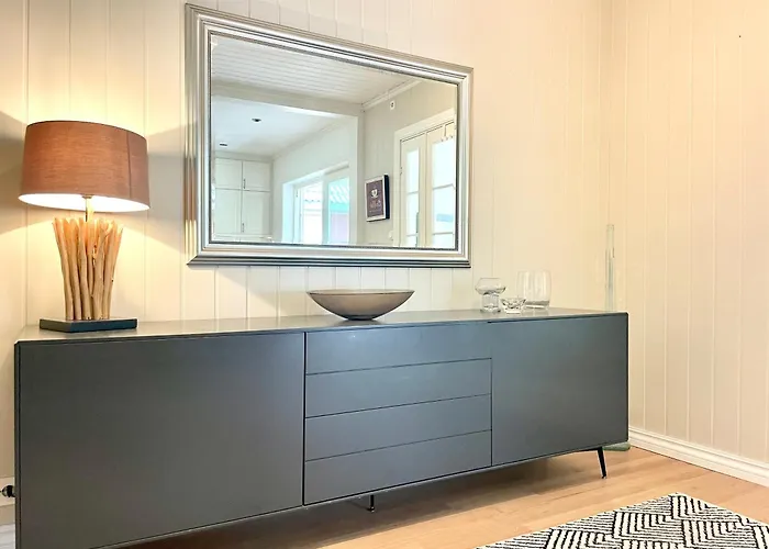 Charming For 8 People * Moss