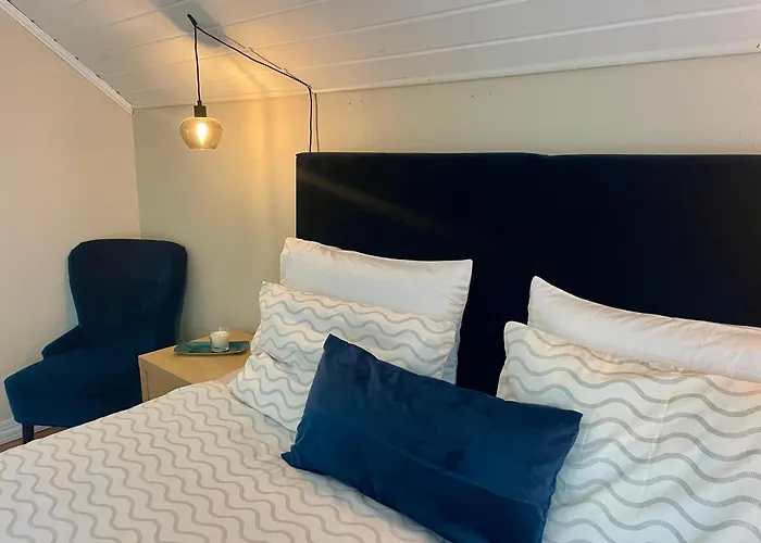 Charming For 8 People * Moss