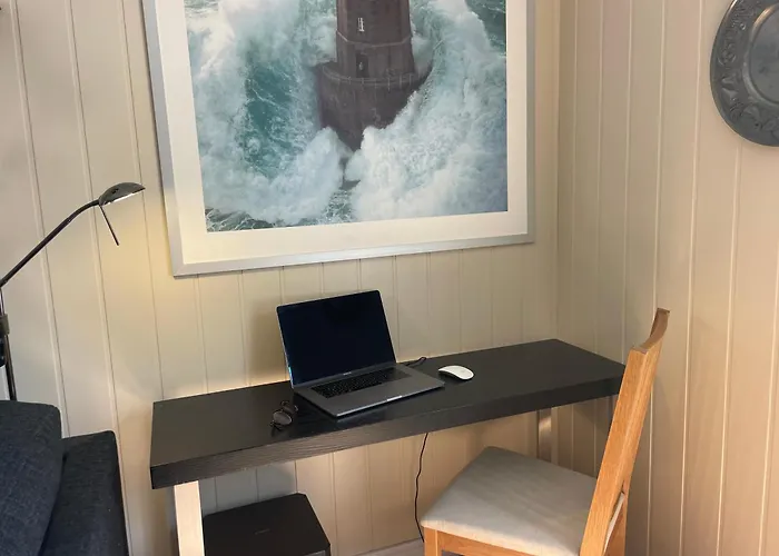 Villaer Charming For 8 People *