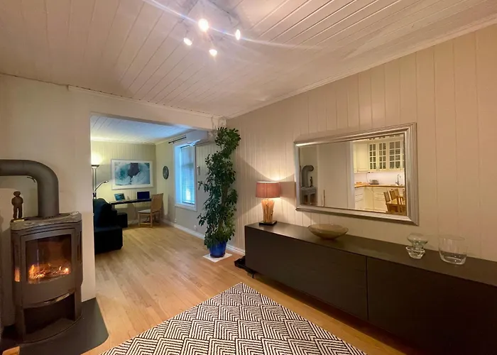 Charming For 8 People * Moss