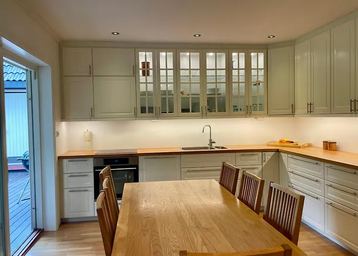 Charming For 6-8 People Villa