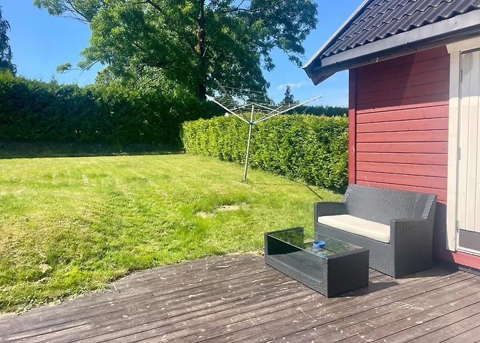 Charming For 6-8 People Villa