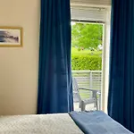 Charming For 6-8 People Villa